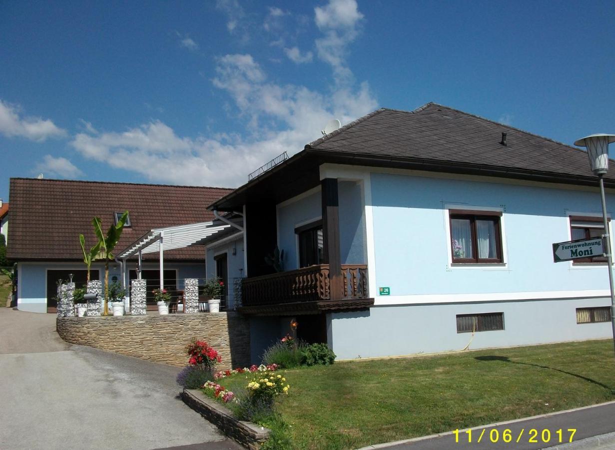 Ferienwohnung Moni Geiseldorf エクステリア 写真