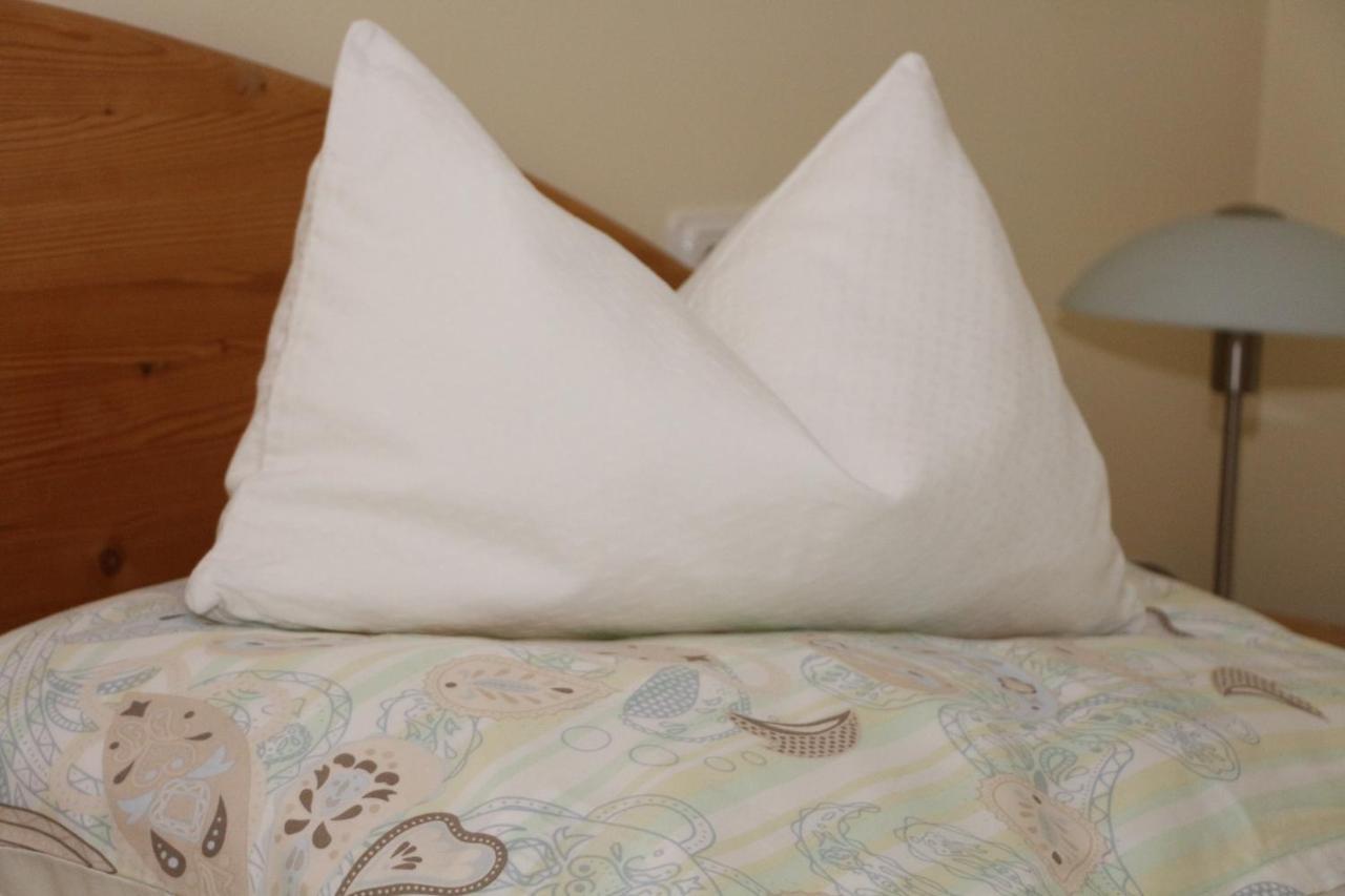 Ferienwohnung Moni Geiseldorf エクステリア 写真